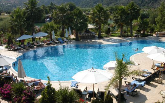 Dalyan Çayının Kenarında Dalyan Resort Hotel’de Yarım Pansiyon Tatil Fırsatı