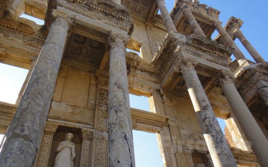 Paytur’dan, 1 Gece 2 Gün Yarım Pansiyon Konaklamalı Efes, Kuşadası, Meryemana, Pamukkale Turu