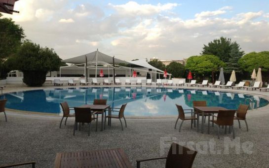 Çankaya Wonders Pool’da, Cumartesi ve Pazar Günlerine Özel Canlı Müzik Eşliğinde Havuz Başı Kahvaltı Keyfi