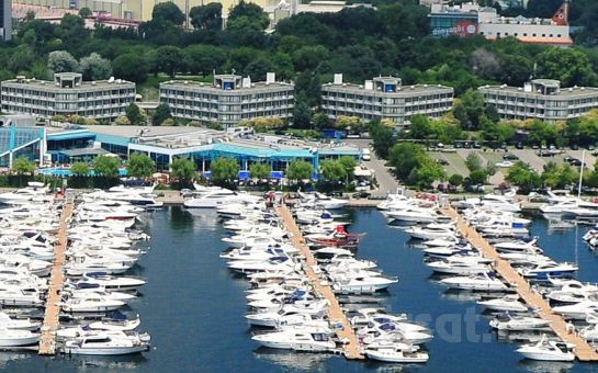 Deniz Kenarında Ataköy Marina Hotel’de Kahvaltı Dahil 2 Kişi 1 Gece Konaklama, Sheraton Positive SPA Kullanım Fırsatı