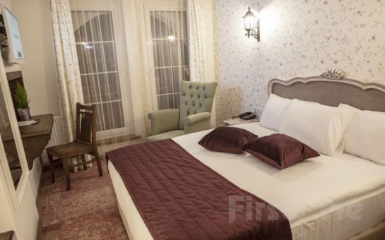 Fransız Mimarisine Sahip Ankara Raymar Hotel’de Kahvaltı Dahil 2 Kişi 1 Gece Konaklama Fırsatı