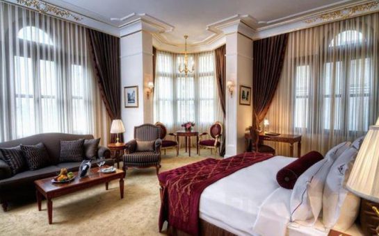 Muhteşem Mimarisi İle Beyoğlu Palazzo Donizetti Hotel’de 2 Kişi 1 Gece Kahvaltı Dahil Konaklama Fırsatı