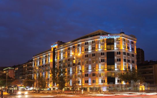 Ankara Bera Hotel’de Deluxe Odalarda 2 Kişi 1 Gece Konaklama ve SPA Keyfi Kahvaltı Seçeneğiyle
