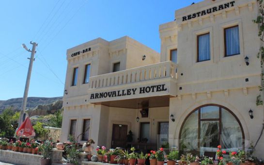 Arno Valley Hotel’de 2 Kişi 1 Gece Konaklama, Kahvaltı, İçki Dahil Akşam Yemeği Seçeneğiyle Kapadokya Tatil Fırsatı