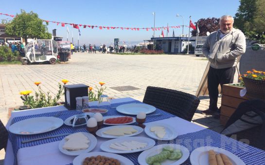 Büyükada Orası Burası Restaurant’ta Adadan İstanbul Manzarası Eşliğinde Kahvaltı Keyfi