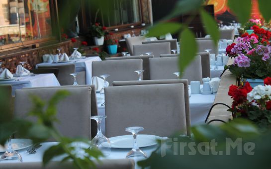 Anadolu Hisarı Göksu Nehir Restaurant’ta Canlı Fasıl Eşliğinde İftar Menüsü
