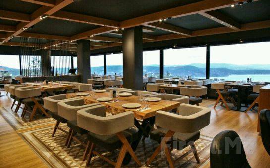 Sarıyer Simas Terrace Cafe & Restaurant’ta Boğaz Manzarası Eşliğinde Serpme Kahvaltı Keyfi