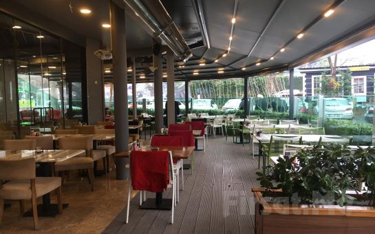 Zumm Cafe Restauran Beykoz’da Leziz İftar ve Sahur Menüleri
