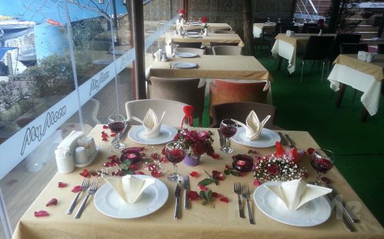 Anadolu Hisarı’nda Aşk Başkadır Göksu Locca Cafe’de Sevgililer Gününe Özel Canlı Müzik Eşliğinde Akşam Yemeği