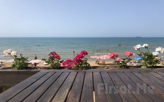 Kilyos Bamboo Beach’de, Tüm Gün Plaj Girişi, Şezlong, Şemsiye Fırsatı