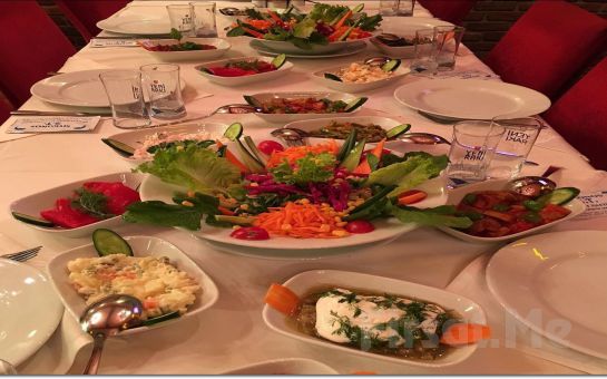 Kumkapı Mykonos Restaurant’ta İçecek Dahil Lesis Akşam Yemeği ve Fasıl Eşliğinde Doyasıya Eğlence Doyasıya Eğlence