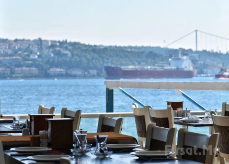 Yeniköy Yalı Cafe Restaurant’ta Eşsiz Boğaz Manzarası Eşliğinde Yemek Menüsü