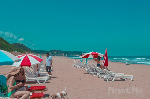 Ağva Beach Club Camping’te Şezlong, Şemsiye ve Gün Boyu Plaj Keyfi