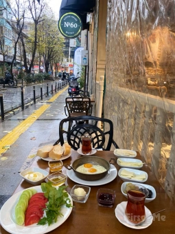 Beşiktaş No.60 Coffee House & Bistro’da Kahvaltı Seçenekleri