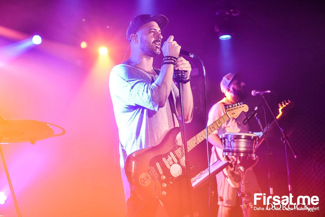 ’Hey! Douglas’ Konser Bileti | Sepette %5 İndirim