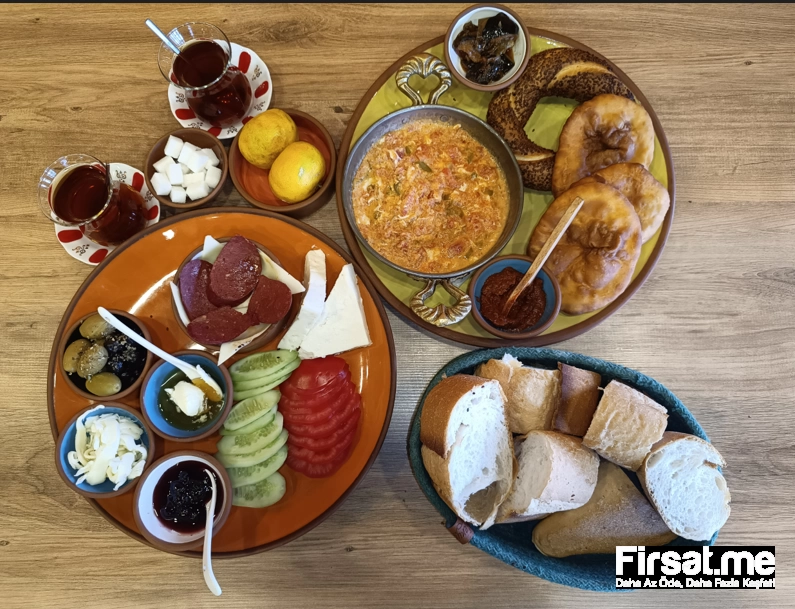 Aala Kahvaltı Restaurant & Mantı Cafe Günün Her Saati Geçerli ’Kahvaltı’ Menüleri