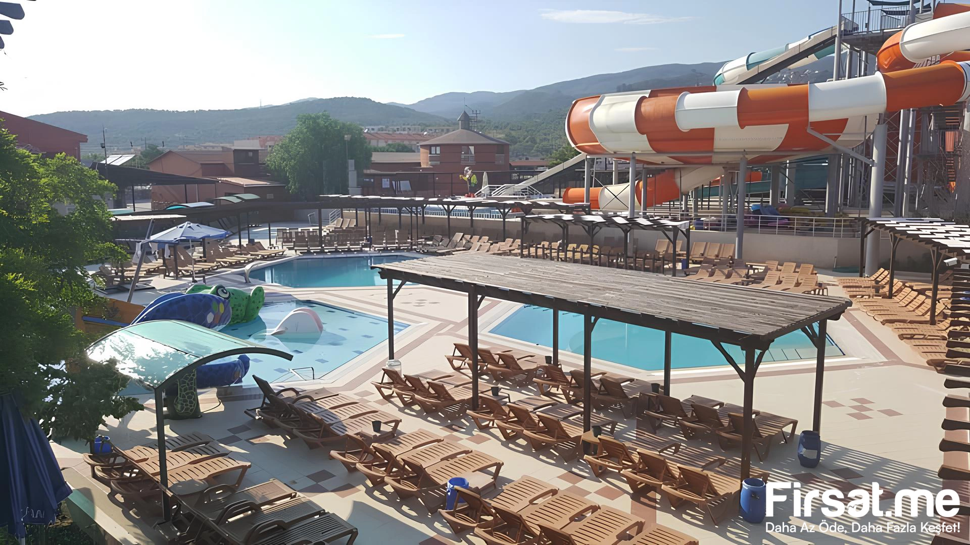Balıkesir Edremit Blue Zest Aquapark & Beach Giriş Bileti (Online Özel İndirim)