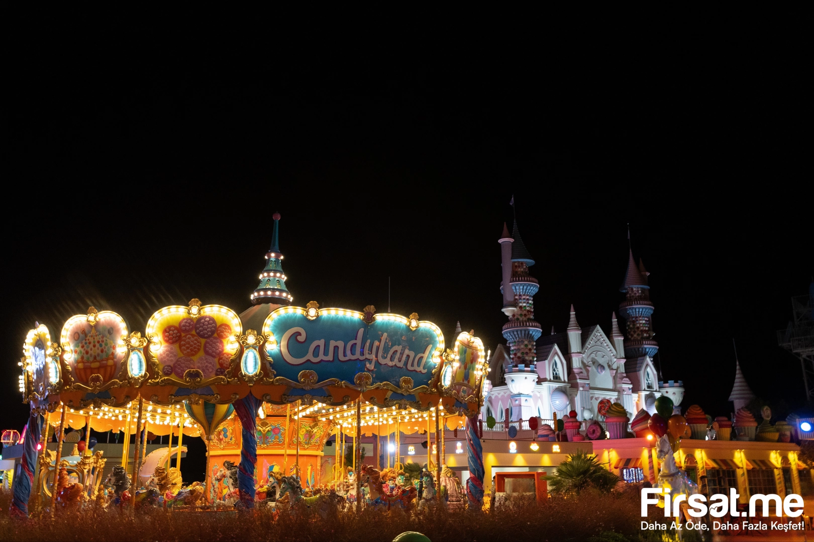 Candyland Bodrum Lunapark’ta 3 Ağustos’ta ’Demet Akalın & Sefo ve Lvbel C5 Konser Bileti’ Tüm Gün Lunapark Kullanımı Dahil
