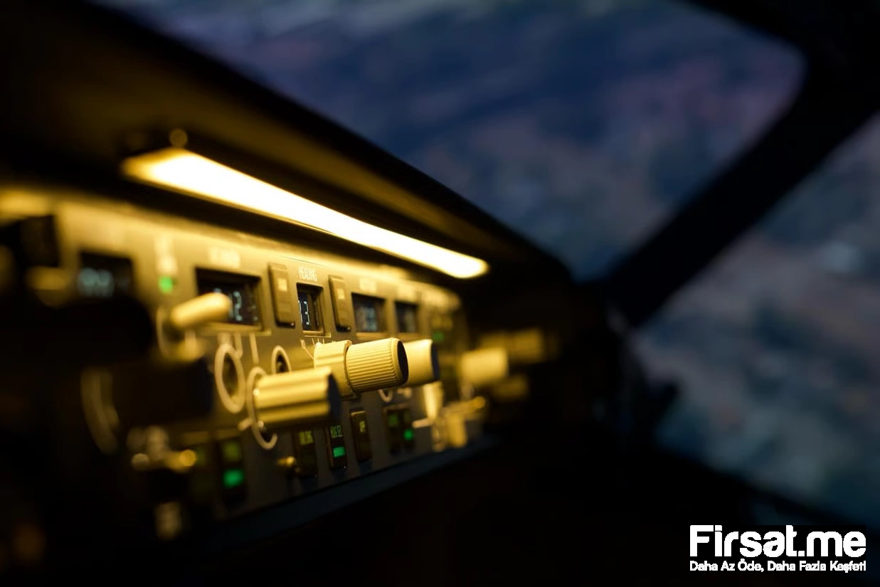 İstanbul Flight Center’da 1 veya 2 Kişilik 1 Saat Boeing 737 Simülatör Uçuş Deneyimi