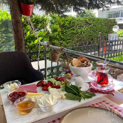 Kadıköy Marble Cafe’de Serpme Kahvaltı Keyfi
