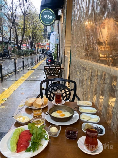 Breakfast Options at Beşiktaş No.60 Coffee House & Bistro