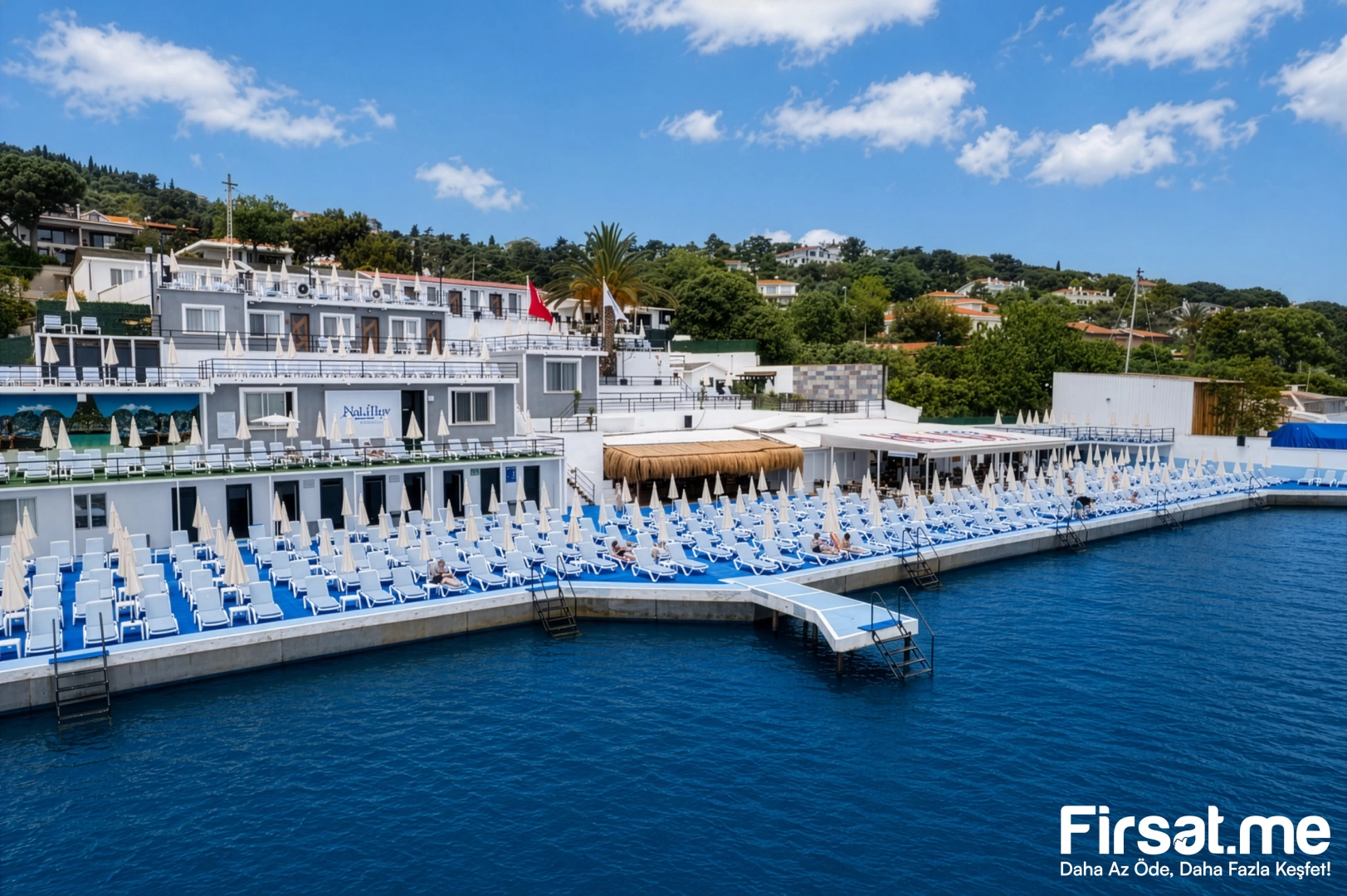Büyükada Nakibey Tesisleri’nde Kahvaltı Dahil 2 Kişi 1 Gece Konaklama + 2 Gün Plaj Kullanımı Seçenekleri (Online Özel İndirim)