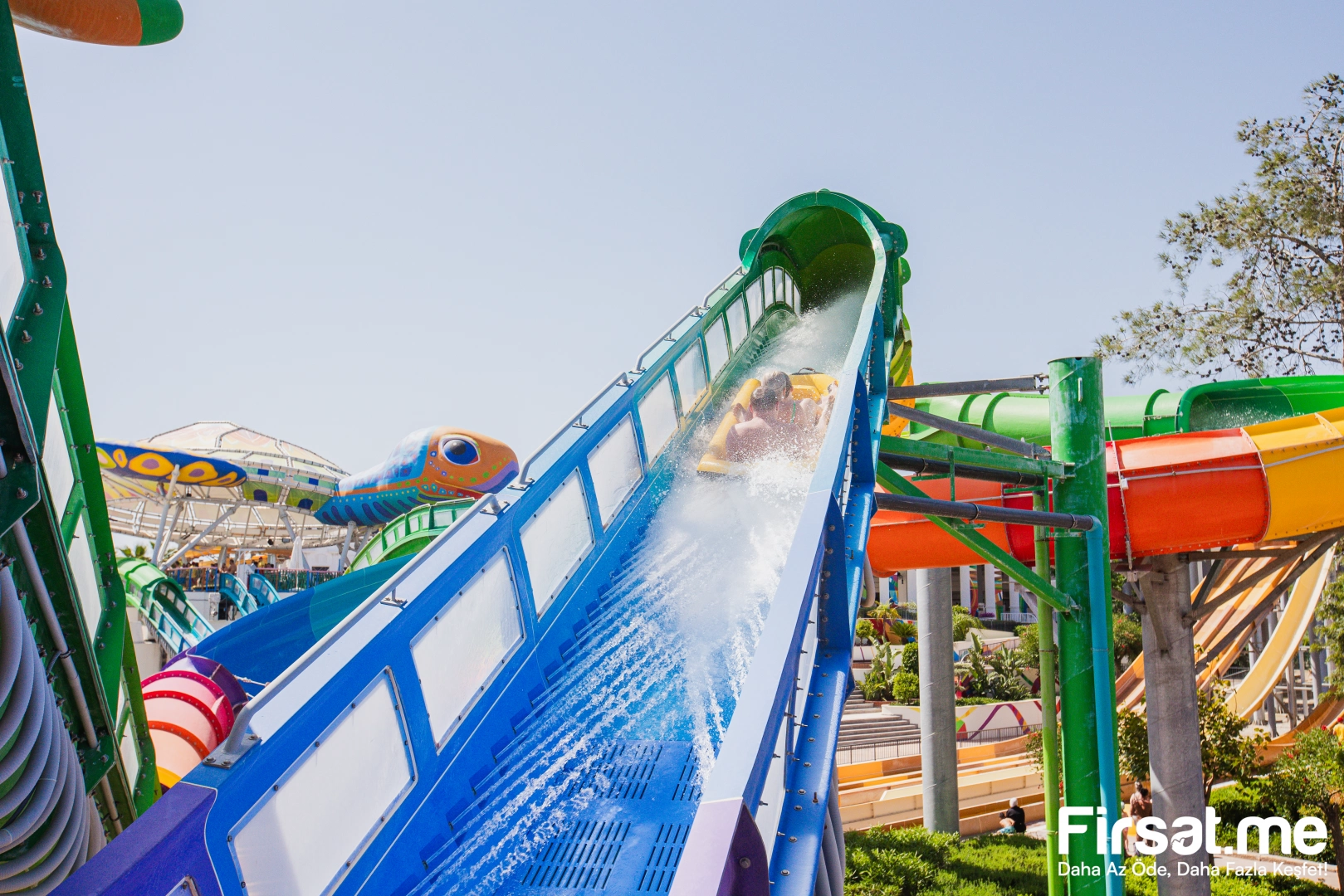 Antalya The Land Of Legends Tema Park Giriş Bileti + 100 TL Migros Çeki Hediye