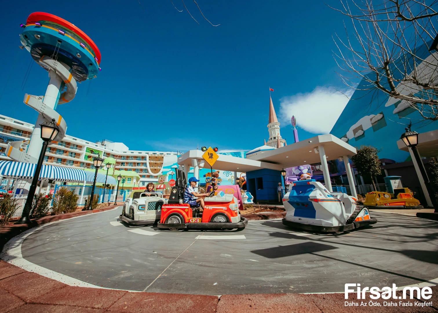 Antalya The Land Of Legends Tema Park Giriş Bileti + 100 TL Migros Çeki Hediye