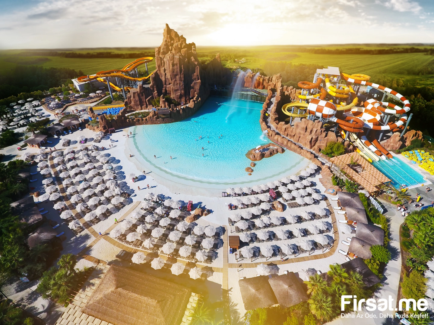 Antalya The Land Of Legends Tema Park Giriş Bileti + 100 TL Migros Çeki Hediye