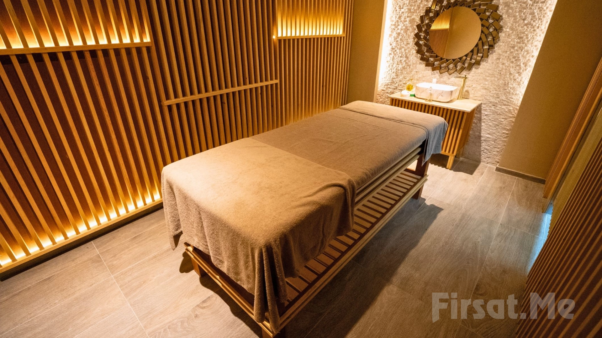 Kuşadası Seven For Life Thermal Hotel’de Alkolsüz Herşey Dahil Günübirlik Tesis Kullanımı