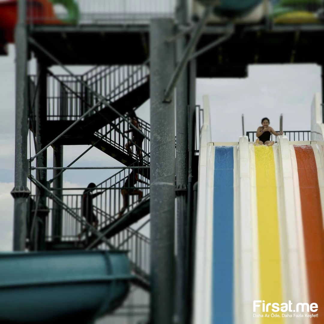Blue Zest Aquapark & Beach Edremit