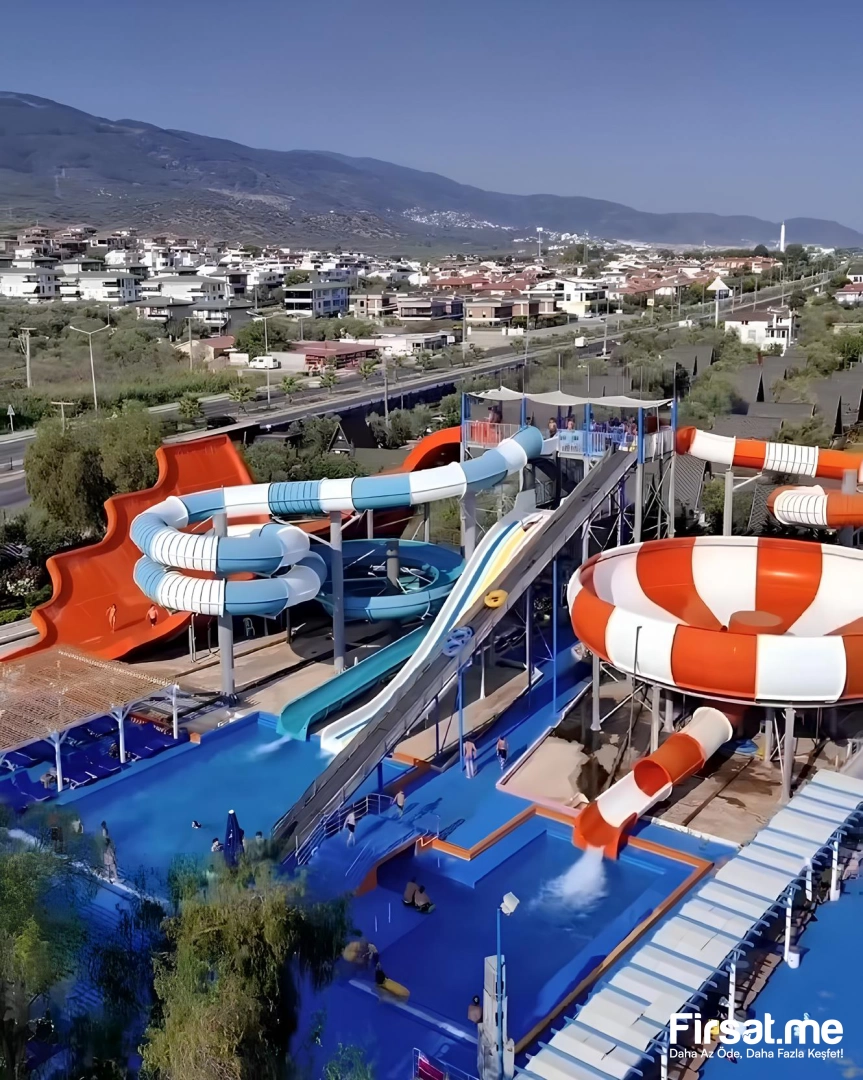 Blue Zest Aquapark & Beach Edremit