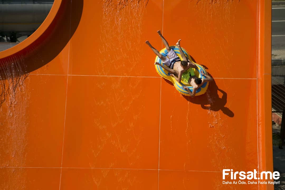 Blue Zest Aquapark & Beach Edremit